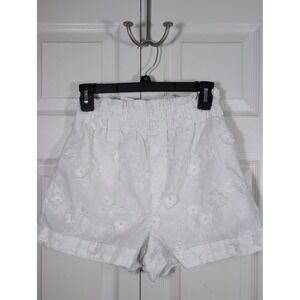 Callie Mac White Small Embroidered Shorts